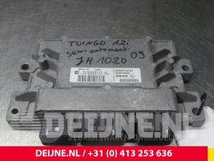 Usagé Calculateur moteur Renault Twingo Prix € 30,00 Règlement à la marge proposé par van Deijne Onderdelen Uden B.V.