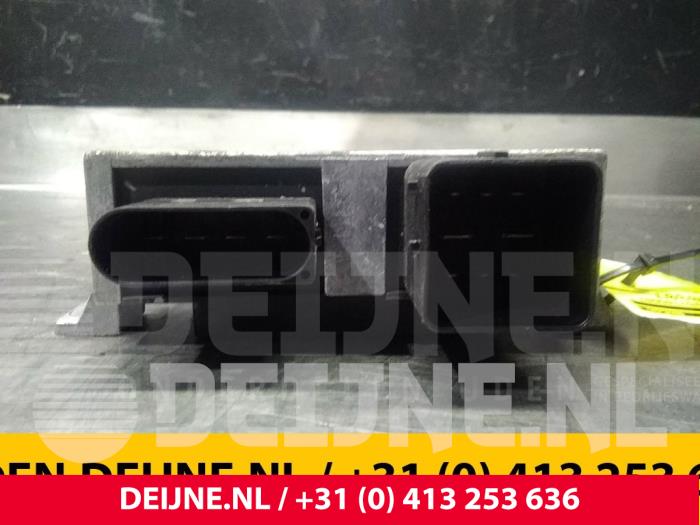 Used Cooling computer Renault Master III (FV) 2.3 dCi 145 16V FWD Price € 10,89 Inclusive VAT offered by van Deijne Onderdelen Uden B.V.