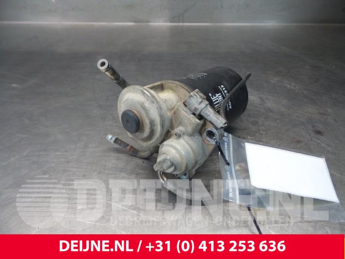 Begagnade Bränslefilterhus Toyota Dyna 100/150 3.0D-4D 16V Pris € 60,50 Inklusive moms erbjuds av van Deijne Onderdelen Uden B.V.