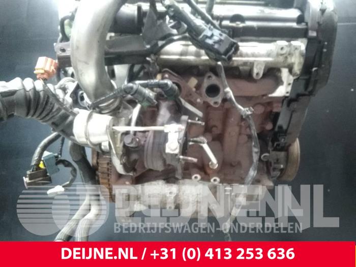 Engine from a Nissan NV200 2011