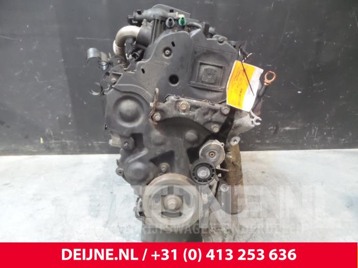 Engine from a Citroën Nemo (AA) 1.4 HDi 70 2010