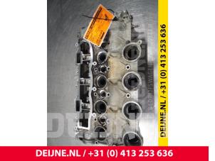 Używane Glowica cylindra Peugeot Partner Tepee (7A/B/C/D/E/F/G/J/P/S) 1.6 HDI 75 Cena € 151,25 Z VAT oferowane przez van Deijne Onderdelen Uden B.V.