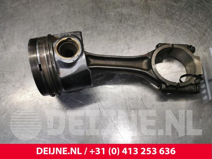 Gebrauchte Kolben Volkswagen Crafter Preis € 96,80 Mit Mehrwertsteuer angeboten von van Deijne Onderdelen Uden B.V.