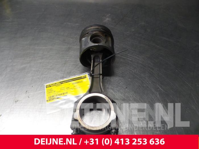 Begagnade Kolv Citroen Jumper Pris € 121,00 Inklusive moms erbjuds av van Deijne Onderdelen Uden B.V.