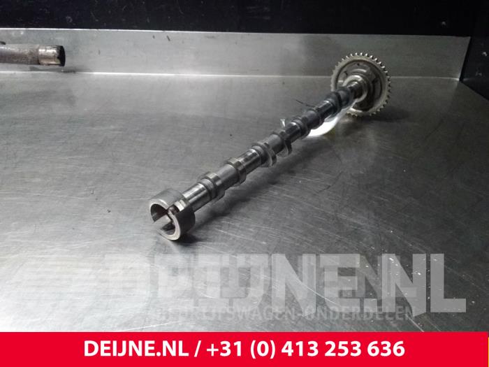 Usagé Arbre à cames Ford Transit Prix € 48,40 Prix TTC proposé par van Deijne Onderdelen Uden B.V.