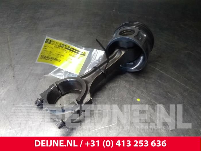 Usados Biela Ford Transit Precio € 48,40 IVA incluido ofrecido por van Deijne Onderdelen Uden B.V.