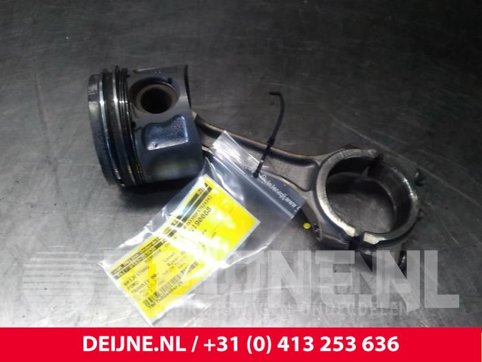 Usados Biela Ford Transit Precio € 48,40 IVA incluido ofrecido por van Deijne Onderdelen Uden B.V.