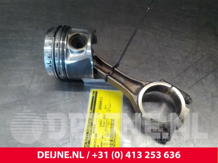 Gebrauchte Pleuelstange Volkswagen Caddy Preis € 60,50 Mit Mehrwertsteuer angeboten von van Deijne Onderdelen Uden B.V.
