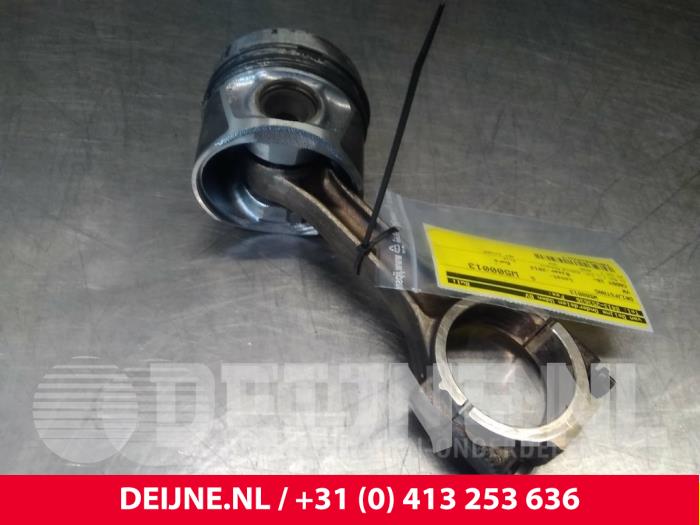 Gebrauchte Pleuelstange Volkswagen Caddy Preis € 60,50 Mit Mehrwertsteuer angeboten von van Deijne Onderdelen Uden B.V.