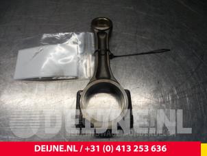 Used Connecting rod Volkswagen Crafter Price € 84,70 Inclusive VAT offered by van Deijne Onderdelen Uden B.V.