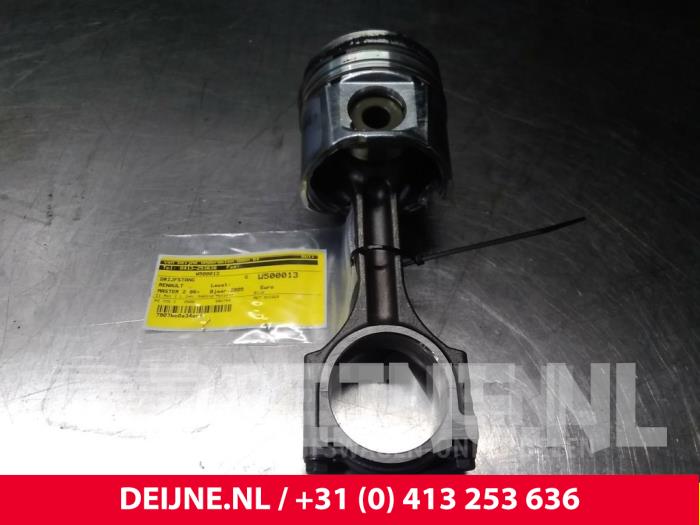 Używane Korbowód Renault Master Cena € 90,75 Z VAT oferowane przez van Deijne Onderdelen Uden B.V.