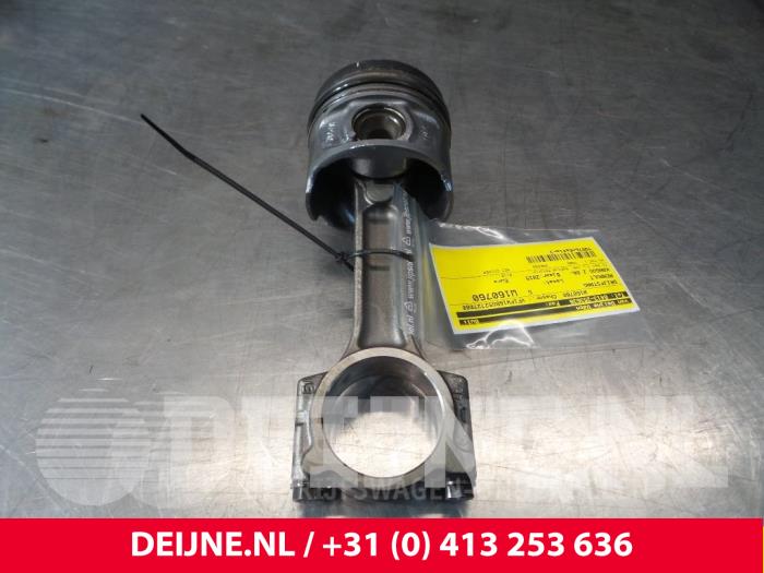 Używane Korbowód Renault Kangoo Express (FW) 1.5 dCi 110 Cena € 48,40 Z VAT oferowane przez van Deijne Onderdelen Uden B.V.