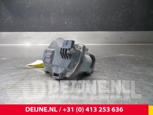 Używane Przepustnica gazów wydechowych Renault Kangoo Cena na żądanie oferowane przez van Deijne Onderdelen Uden B.V.