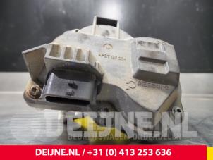 Used Exhaust throttle valve Renault Trafic (1FL/2FL/3FL/4FL) Price on request offered by van Deijne Onderdelen Uden B.V.