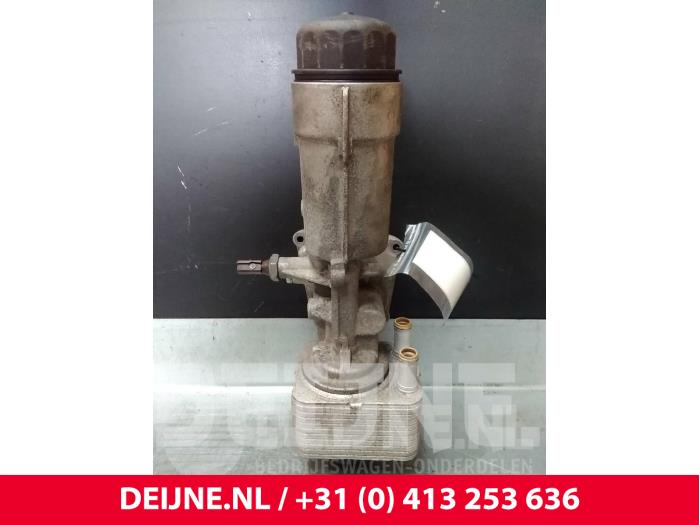 Gebrauchte Ölfiltergehäuse Audi A4 Quattro (B7) 2.0 TDI Preis € 90,00 Margenregelung angeboten von van Deijne Onderdelen Uden B.V.