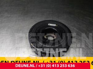 Used Crankshaft pulley Mercedes C-Klasse Price € 60,50 Inclusive VAT offered by van Deijne Onderdelen Uden B.V.