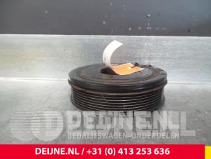 Used Crankshaft pulley Nissan Primastar Price on request offered by van Deijne Onderdelen Uden B.V.