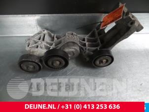 Used Drive belt tensioner Mercedes B (W245,242) 1.7 B-170 16V Price € 50,00 Margin scheme offered by van Deijne Onderdelen Uden B.V.