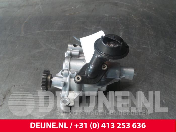 Oil pump from a Audi A5 2013