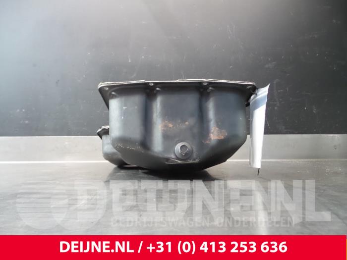 Usagé Couvercle carter Ford Transit Prix € 90,75 Prix TTC proposé par van Deijne Onderdelen Uden B.V.