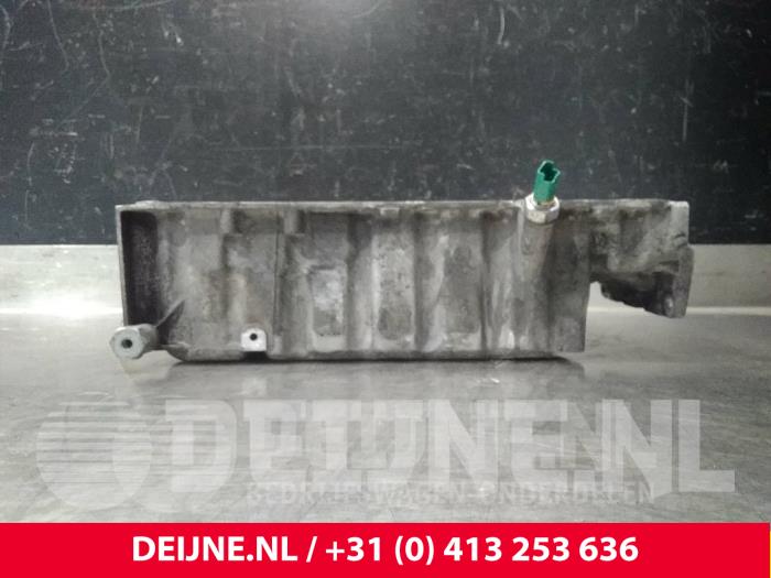 Usagé Couvercle carter Citroen Jumpy Prix € 90,75 Prix TTC proposé par van Deijne Onderdelen Uden B.V.
