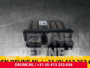 Używane Czujnik AdBlue Volkswagen Crafter 2.5 TDI 30/32/35 Cena € 30,25 Z VAT oferowane przez van Deijne Onderdelen Uden B.V.