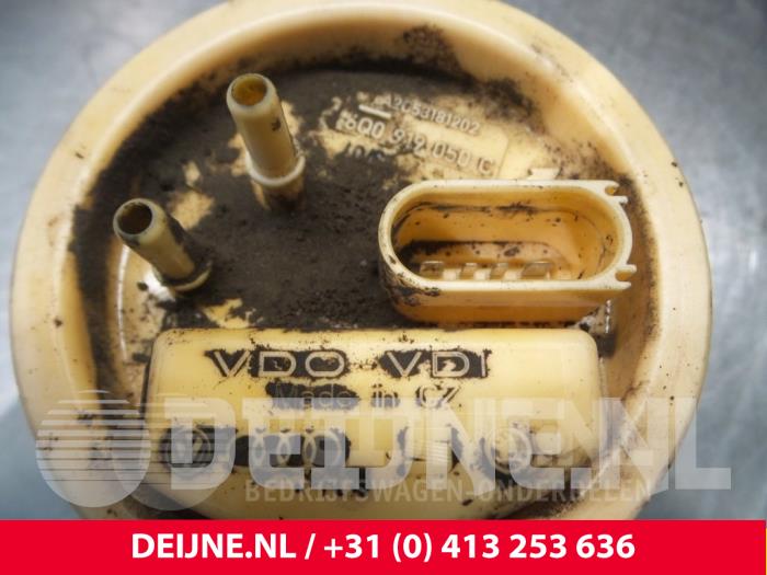 Usagé Pompe d'injection Volkswagen Polo Prix € 14,00 Règlement à la marge proposé par van Deijne Onderdelen Uden B.V.