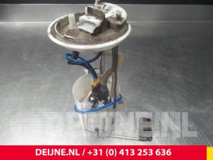 Używane Elektryczna pompa paliwa Fiat Doblo 10- Cena na żądanie oferowane przez van Deijne Onderdelen Uden B.V.