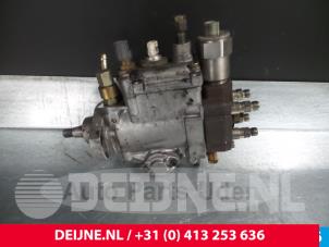 Usados Bomba de gasolina mecánica Opel Combo Precio € 72,60 IVA incluido ofrecido por van Deijne Onderdelen Uden B.V.