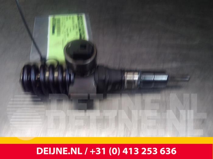 Usagé Injecteurs Audi A6 Prix € 45,00 Règlement à la marge proposé par van Deijne Onderdelen Uden B.V.