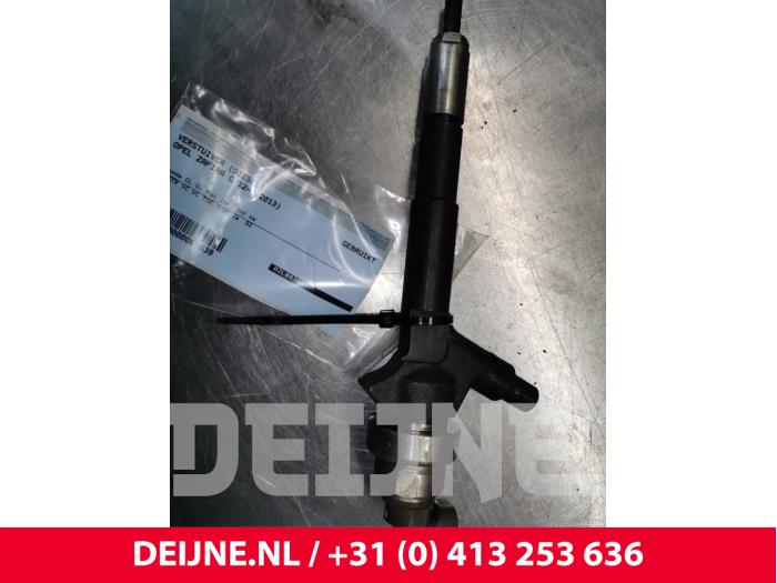 Usagé Injecteurs Opel Zafira (M75) 1.7 CDTi 16V Prix € 50,00 Règlement à la marge proposé par van Deijne Onderdelen Uden B.V.