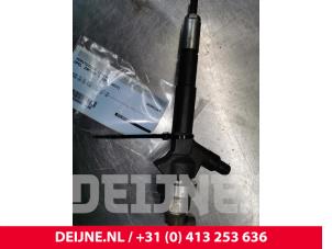 Usagé Injecteurs Opel Zafira (M75) 1.7 CDTi 16V Prix sur demande proposé par van Deijne Onderdelen Uden B.V.