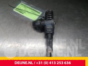 Gebrauchte Einspritzdüse (Diesel) Volkswagen Golf IV (1J1) 2.0 Preis € 121,00 Mit Mehrwertsteuer angeboten von van Deijne Onderdelen Uden B.V.