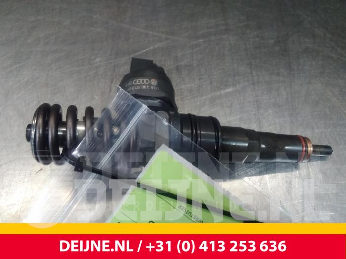 Injector (diesel) Volkswagen Golf IV 2.0 - 038130073BP BKD BOSCH