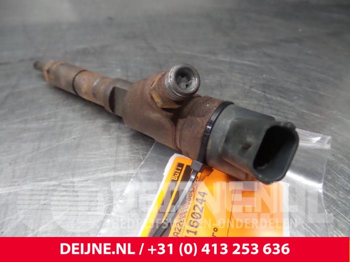 Injecteur (diesel) d'un Fiat Scudo (220Z) 2.0 JTD 1997