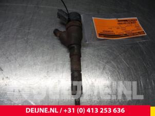 Usagé Injecteur (diesel) Fiat Scudo (220Z) 2.0 JTD Prix € 90,75 Prix TTC proposé par van Deijne Onderdelen Uden B.V.