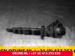 Usagé Injecteur (diesel) Renault Master Prix € 96,80 Prix TTC proposé par van Deijne Onderdelen Uden B.V.