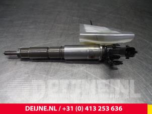 Used Injector (diesel) Renault Espace Price € 121,00 Inclusive VAT offered by van Deijne Onderdelen Uden B.V.