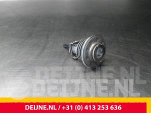 Used Adblue Injector Mercedes Vito (447.6) 2.2 114 CDI 16V Price € 60,50 Inclusive VAT offered by van Deijne Onderdelen Uden B.V.