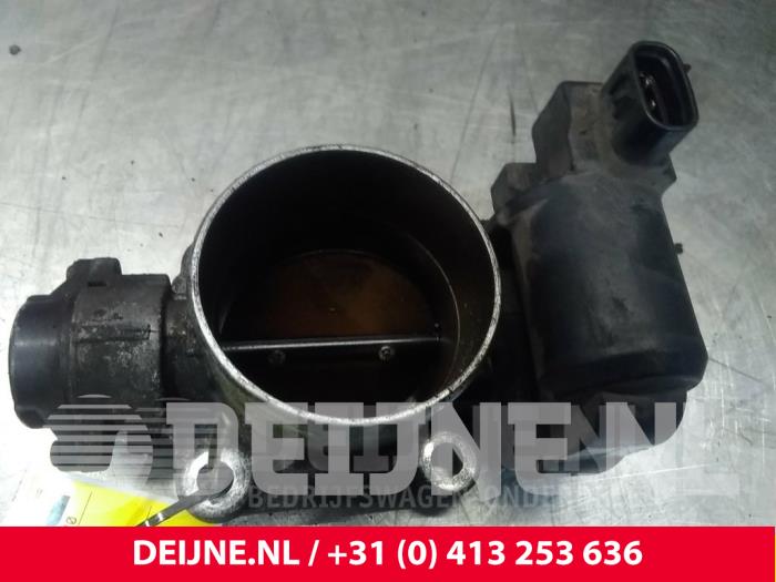 Używane Przepustnica Toyota Dyna 100/150 3.0D-4D 16V Cena € 84,70 Z VAT oferowane przez van Deijne Onderdelen Uden B.V.