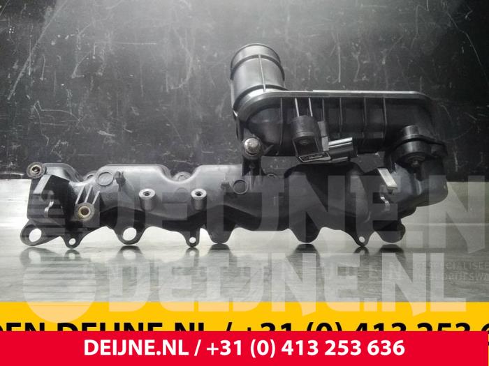 Używane Kolektor dolotowy Peugeot Boxer Cena € 108,90 Z VAT oferowane przez van Deijne Onderdelen Uden B.V.
