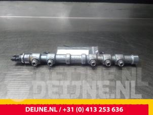Used Fuel injector nozzle Fiat Doblo Cargo (263) 1.3 MJ 16V Euro 4 Price € 90,75 Inclusive VAT offered by van Deijne Onderdelen Uden B.V.