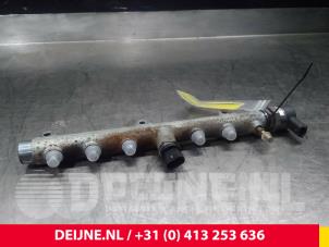 Used Fuel injector nozzle Hyundai H300 Price € 96,80 Inclusive VAT offered by van Deijne Onderdelen Uden B.V.