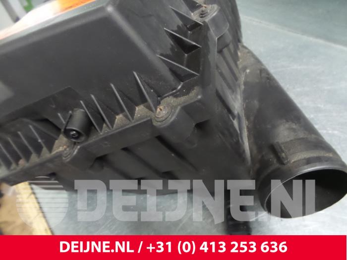 Gebrauchte Luftfiltergehäuse Seat Leon Preis € 15,00 Margenregelung angeboten von van Deijne Onderdelen Uden B.V.