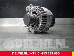 Usagé Dynamo Audi A4 Quattro (B7) 2.0 TDI Prix € 14,00 Règlement à la marge proposé par van Deijne Onderdelen Uden B.V.