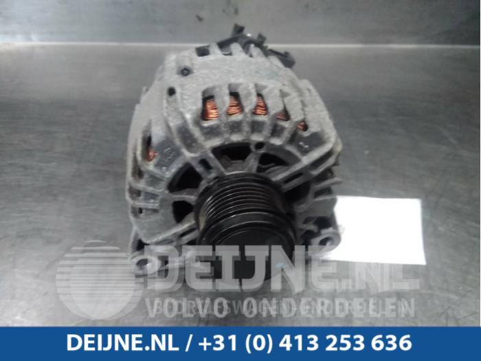 Gebrauchte Dynamo Ford Transit Connect (PJ2) 1.5 TDCi ECOnetic Preis auf Anfrage angeboten von van Deijne Onderdelen Uden B.V.