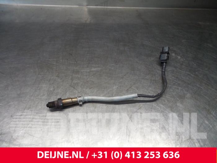 Usagé Sonde lambda Audi A4 (B7) Prix € 11,00 Règlement à la marge proposé par van Deijne Onderdelen Uden B.V.