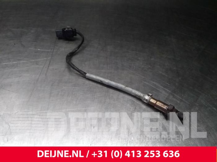 Usagé Sonde lambda Audi A4 Avant (B8) 2.0 TDI 16V Prix € 9,00 Règlement à la marge proposé par van Deijne Onderdelen Uden B.V.