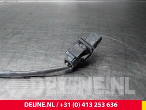 Lambda probe from a Volkswagen Transporter T6 2.0 TDI DRF 2015