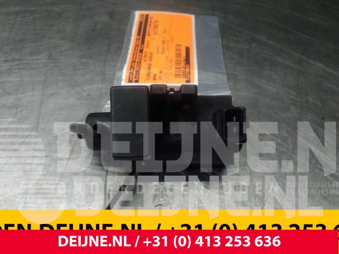 Begagnade Laddtryckssensor BMW X5 Pris € 20,00 Marginaltabell erbjuds av van Deijne Onderdelen Uden B.V.